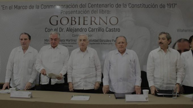 Presenta IAP Tabasco Libro «Gobierno»